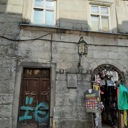 In Serbska *