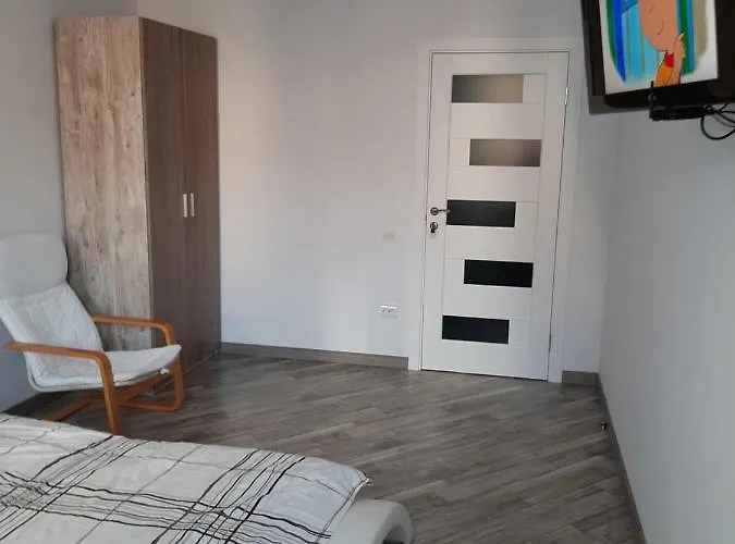 In Serbska Apartamento Leópolis