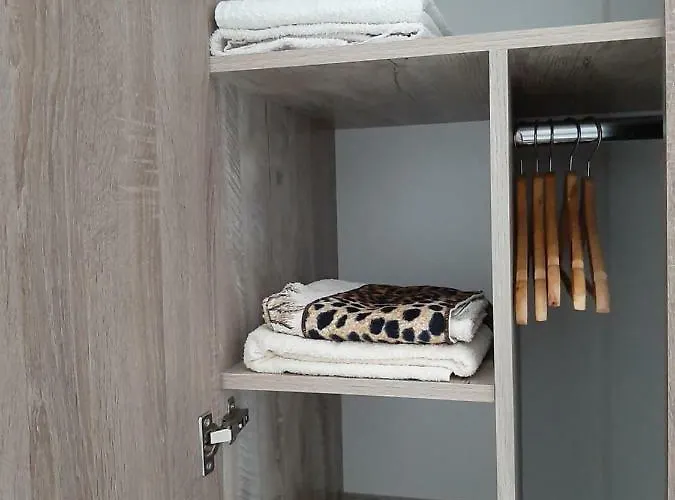 In Serbska 利沃夫