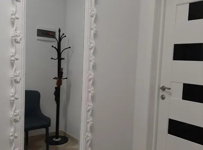 In Serbska * Львов