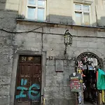 In Serbska *